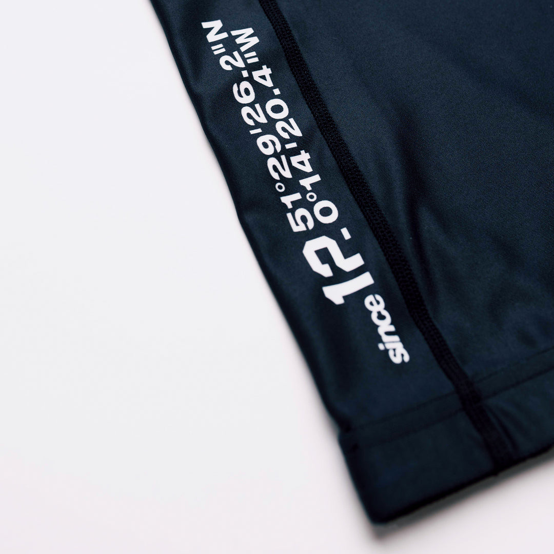 AESTHETIC Axis Short Sleeve Rashguard - Black side view - Aesthetic Australia