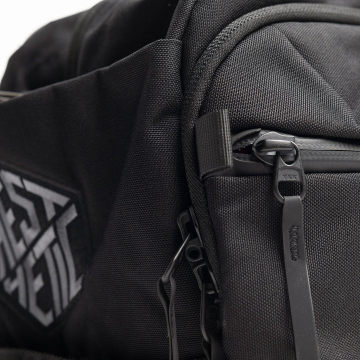 Omni Duffel 35L